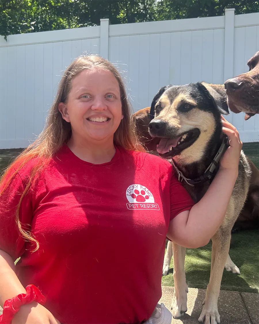 Victoria, Pet Technician